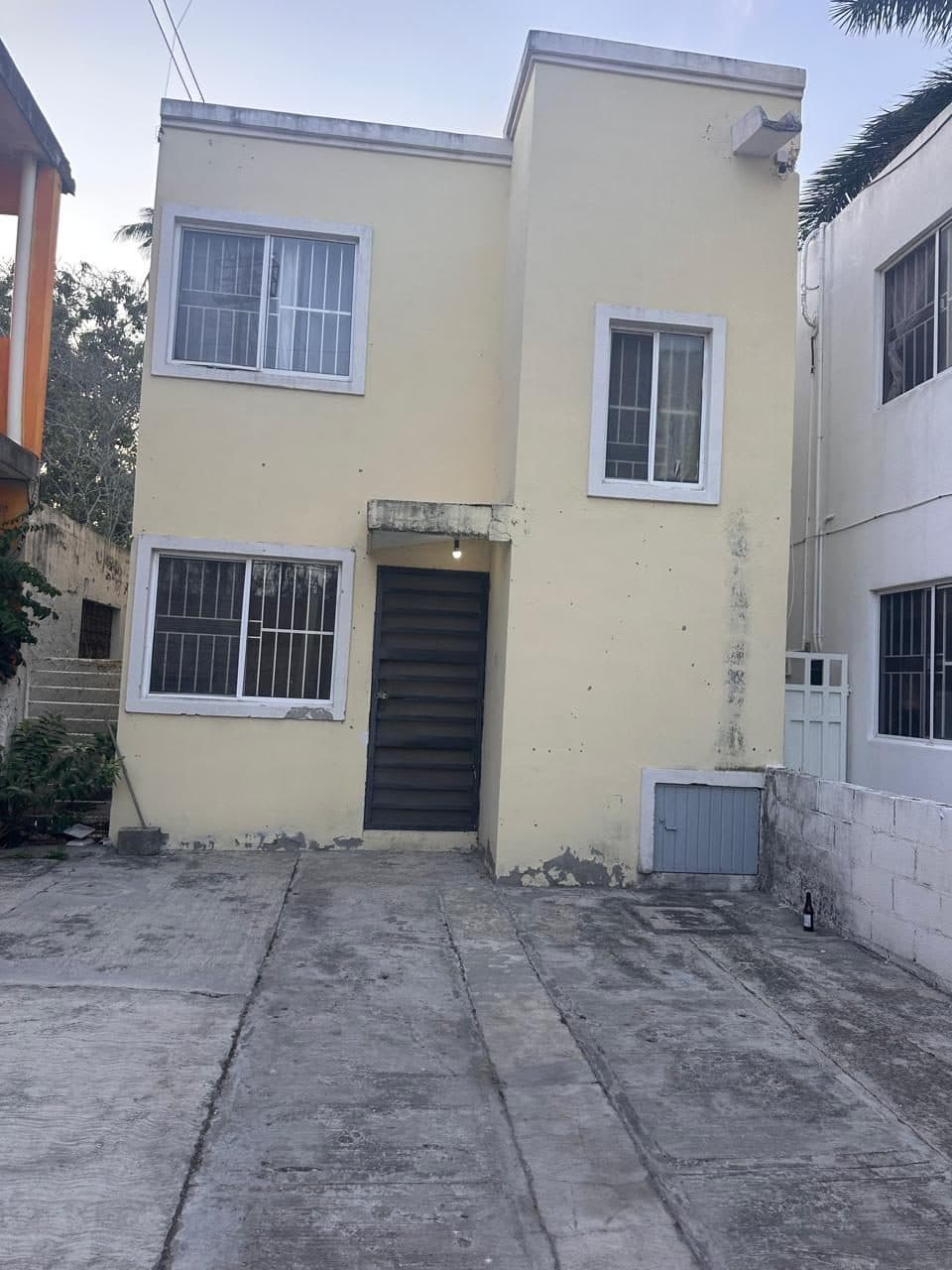 CASA DE OPORTUNIDAD EN EL GOLFO TAMPICO,, MUY CENTRICA Y CON GRAN TERRENO PARA CONSTRUIR — foto 2