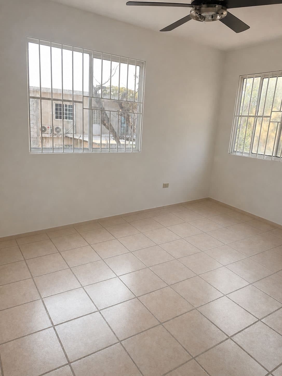 CASA DE OPORTUNIDAD EN EL GOLFO TAMPICO,, MUY CENTRICA Y CON GRAN TERRENO PARA CONSTRUIR — foto 9